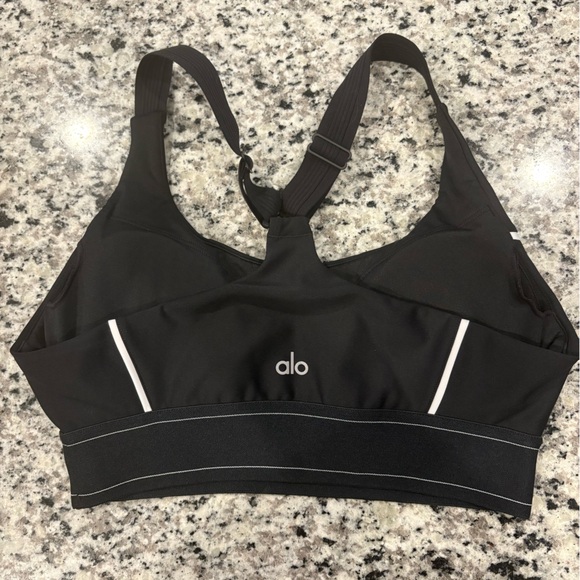 ALO Yoga Black and White Sports Bra - Picture 4 of 5